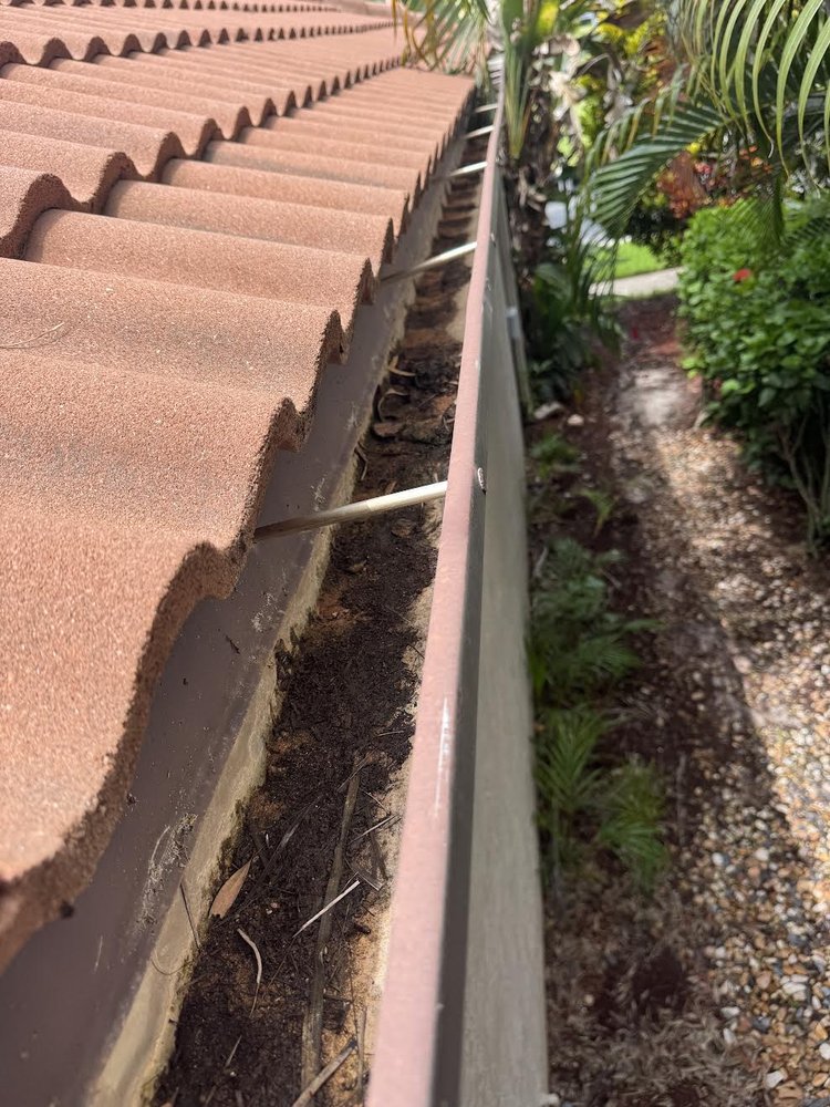 Gutter installation project